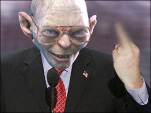 2004 RNC - Cheney flips the bird to the Democrats